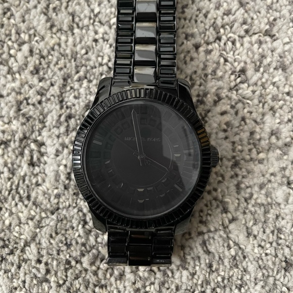 Michael Kors Black Watch MK5546 - Picture 3 of 8